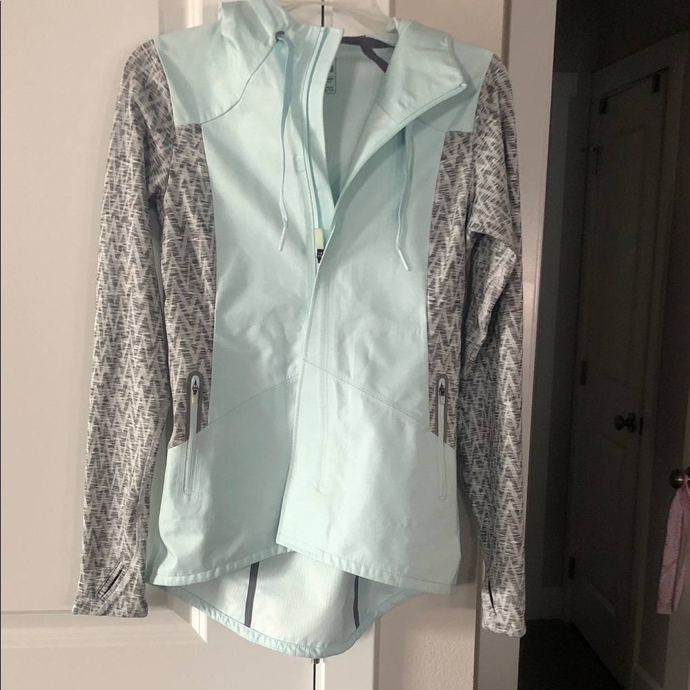 The North Face Women's Mint and Gray Ski Jacket